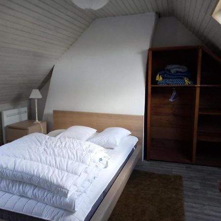 Petite Maison Dans Les Monts D'Arree Ty Coz Commana Buitenkant foto